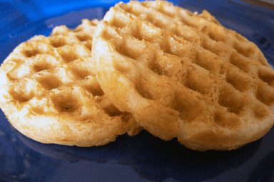 Keto Cheddar Bay Chaffle